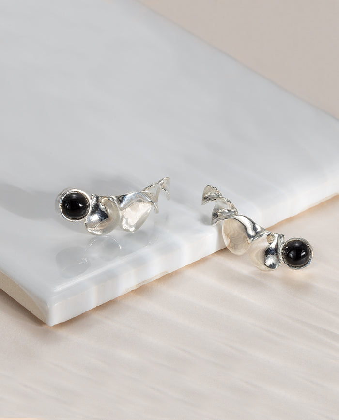 Giverny Earrings Onyx Silver