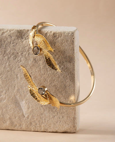 Brassia Arm Bracelet