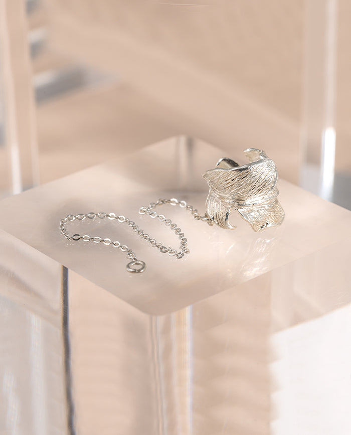 Musa Ear Chain Silver