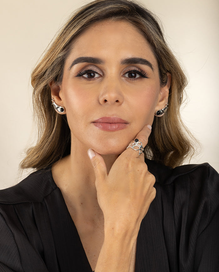 Giverny Earrings Onyx Silver